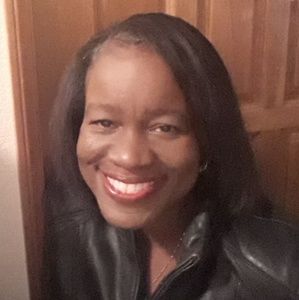 Meet your Posher, Alicia